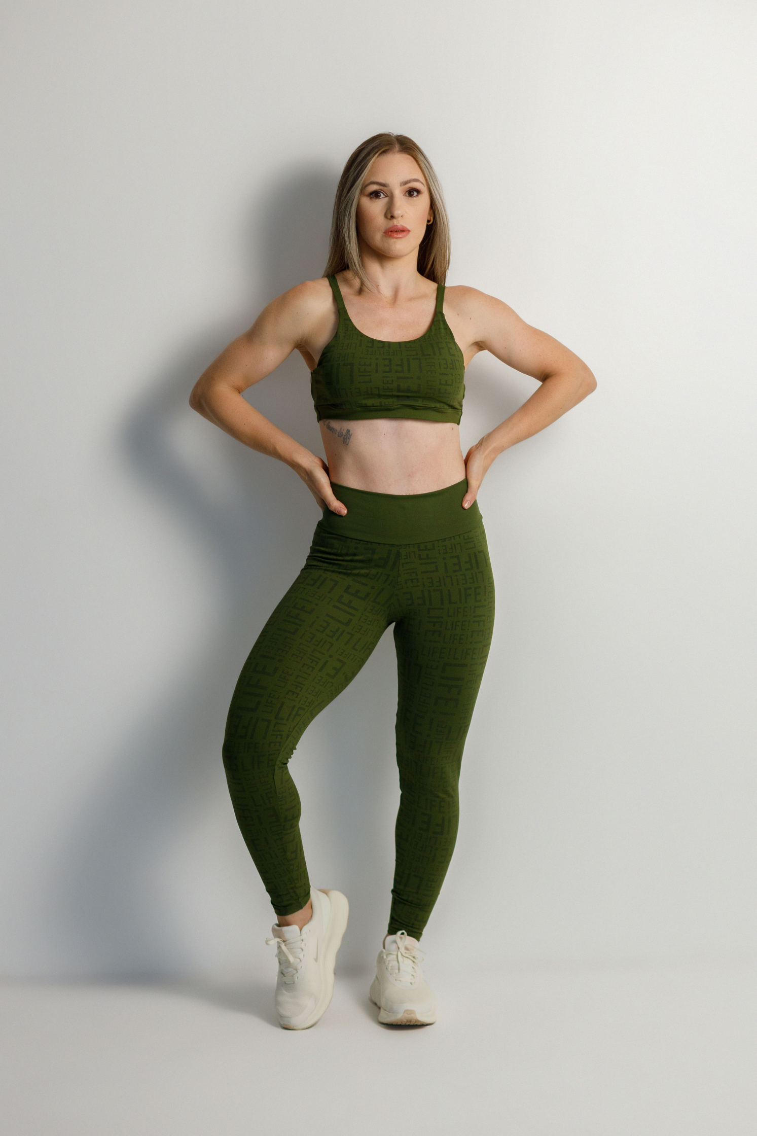 Conjunto Fitness Compress Nora