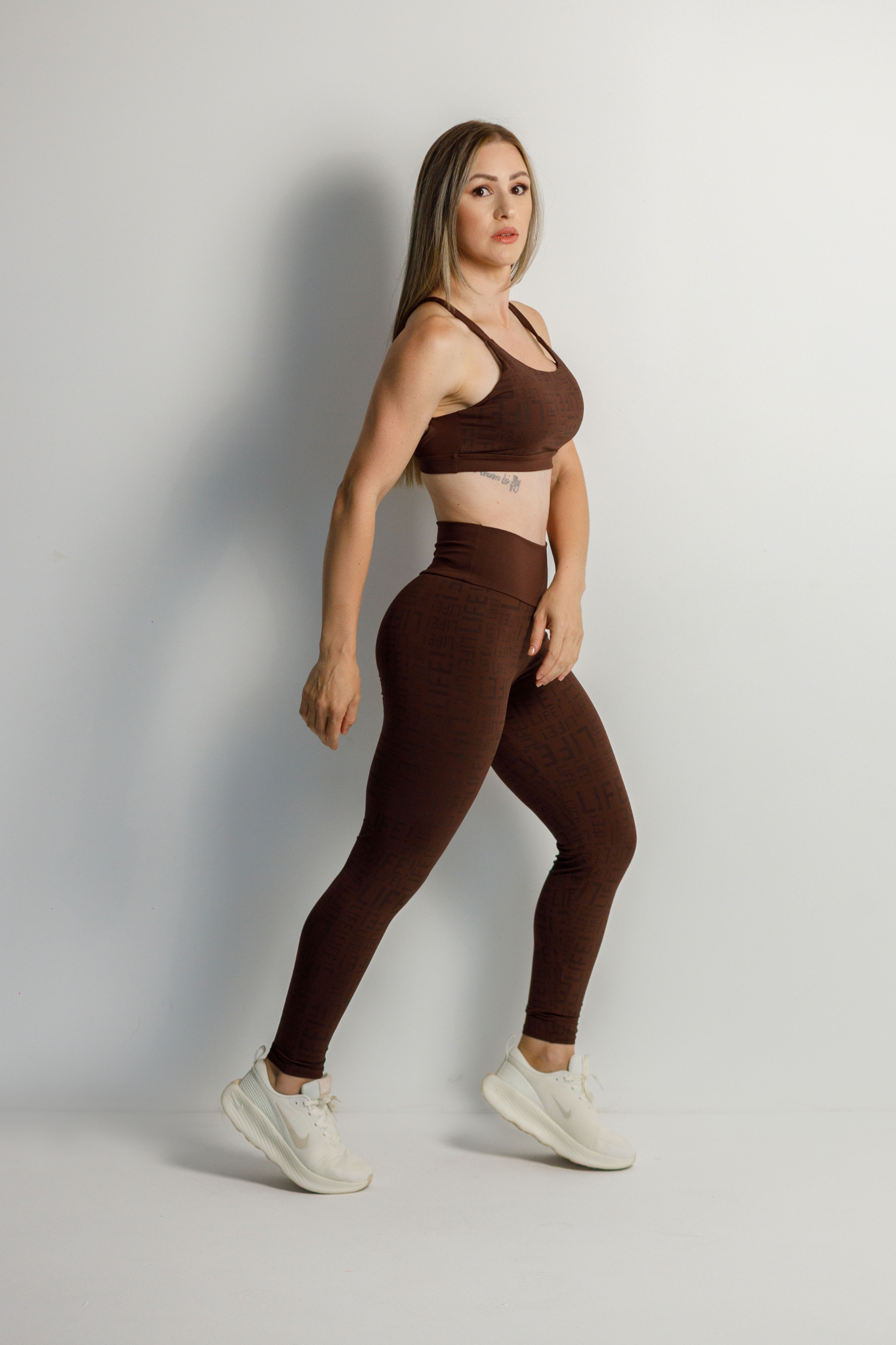 Conjunto Fitness Compress Nora